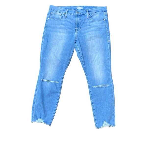 Good American GOOD PETITE SKINNY JEANS Crop Lightly Distressed Size 15 38x25 - Picture 2 of 6